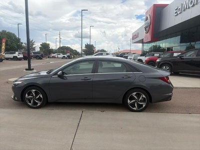 2023 Hyundai ELANTRA Limited