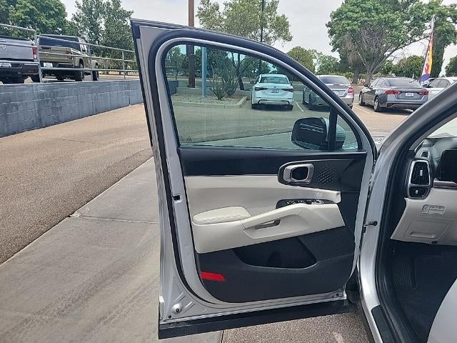 2022 Kia Sorento Hybrid S